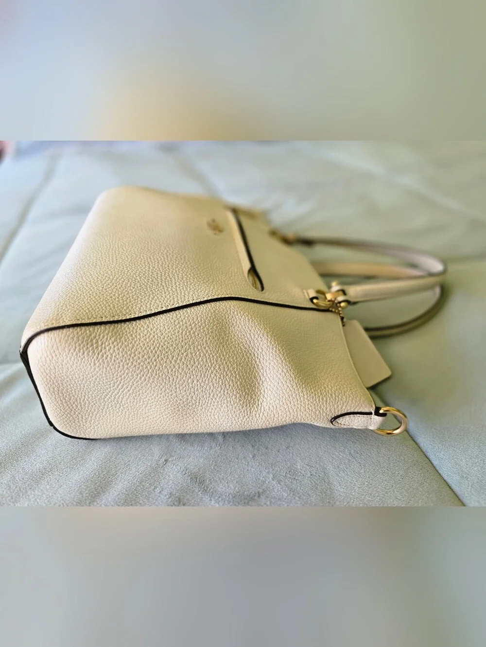 EUC Coach Prairie Satchel In Polished Pebble Leather - Chalk White, Style 58874